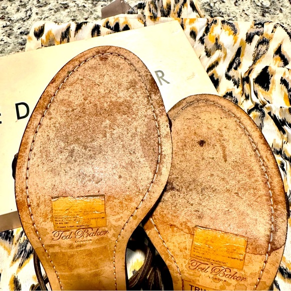 Ted Baker brown leather open heels - Picture 7 of 9